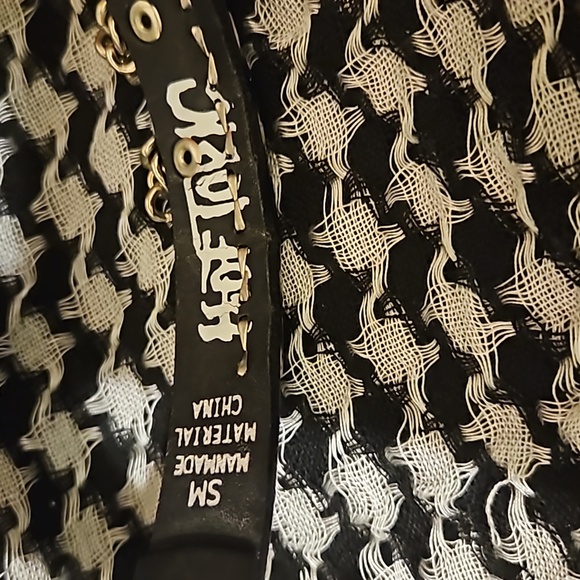 Studs & Chains Hot Topic - Picture 3 of 3